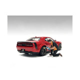 Detail Masters Figure 1 (Wheel Cleaning) for 1/18 Scale Models by American Diorama