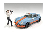 Photographers Figure #2 for 1/18 Scale Models by American Diorama