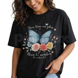 Spanish Christian Butterfly Graphic Tee – Fe y Esperanza Floral Shirt, Faith-Based Inspirational Camiseta for Women