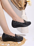 Shoetopai Women'S Black Comfort Loafers Soft Slip-On Driving Shoes With Gold Bit Detail & Cushioned Sole For Daily Eu39,Black,6,B0D14DDBG3