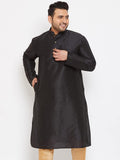 Vastramay Plus Men'S Black Silk Blend Kurta (Vplusmk001Bl_48),Black,4XL,Silk Blend,a-line,kurta