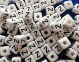ChangJin 120PCS White Plastic Cube Alphabet Beads Black Letter 10x10mm W/4mm Hole for Jewelry Making (White Beads Z 120PCS)