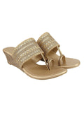 Shoetopia Girls Girls-Kolhapuri-121 Golden Heeled Sandal - 4 Uk (Girls-Kolhapuri-121-Golden),Golden,4,B0CRPFG553