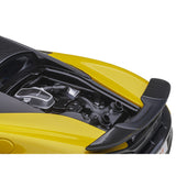 Mclaren 600Lt Sicilian Yellow And Carbon 1/18 Model Car By Autoart
