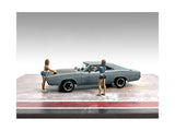 Car Wash Girls Set 2 Jessica and Jennifer 2 Piece Figure Set for 1/43 Scale Models by American Diorama