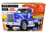 Skill 3 Model Kit Diamond Reo Truck Tractor 1/25 Scale Model by AMT