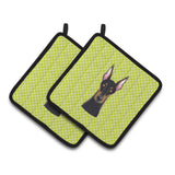 Caroline'S Treasures Checkerboard Lime Green Doberman Pair Of Pot Holders Bb1307Pthd, 7.5Hx7.5W, Multicolor