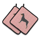 Caroline'S Treasures German Pinscher Checkerboard Pink Pair Of Pot Holders Bb3613Pthd, 7.5Hx7.5W, Multicolor