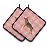 Caroline'S Treasures German Shepherd Checkerboard Pink Pair Of Pot Holders Bb3624Pthd, 7.5Hx7.5W, Multicolor