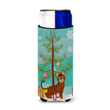 Caroline'S Treasures Toyger Cat Merry Christmas Tree Michelob Ultra Hugger For Slim Cans, Slim Can, Multicolor