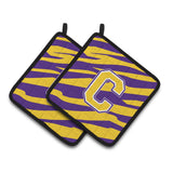 Caroline'S Treasures Cj1022-Cpthd Letter C Monogram With Tiger Stripes Pot Holders (1 Pair), 7.5 X 7.5, Purple/Gold