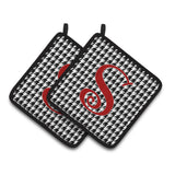 Caroline'S Treasures Monogram Initial S Houndstooth Black Pair Of Pot Holders Cj1035-Spthd, 7.5Hx7.5W, Multicolor