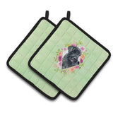 Caroline'S Treasures Ck4338Pthd Giant Schnauzer Green Flowers Pair Of Pot Holders Potholders, Multicolor