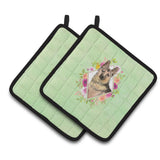 Caroline'S Treasures Ck4397Pthd German Shepherd Green Flowers Pair Of Pot Holders Potholders, Multicolor