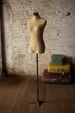 FLOOR MANNEQUIN