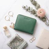 Small Zipper Wallet with Detachable Key Ring - Green