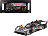 Cadillac VSeries.R #40 Louis Deletraz Kamui Kobayashi Jordan Taylor Cadillac Wayne Taylor Racing IMSA 24 Hours of Dayton
