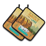 Caroline'S Treasures Rv Camper Camping Wander Pair Of Pot Holders, 7.5Hx7.5W, Multicolor