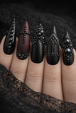 Queen - Black Pearls - #11