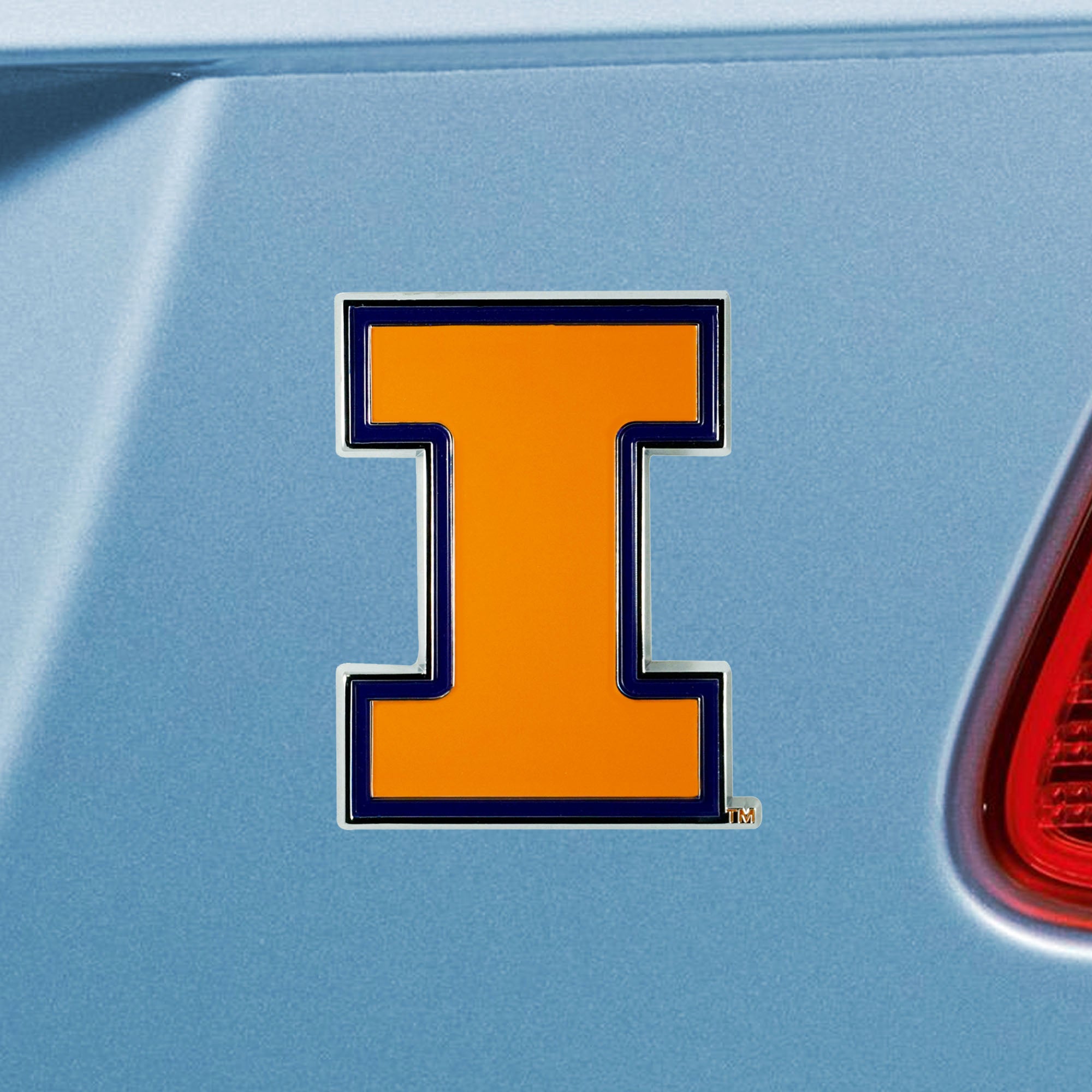 University Of Illinois Color Emblem 3X3.2