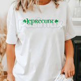 Retro Leprecunt Women's Baby Tee – Vintage 70s St. Patrick's Day T-Shirt & Sarcastic Irish Crop Top