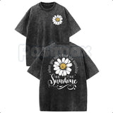 Be The Sunshine Daisy T-Shirt – Retro Acid Wash Inspirational Graphic Tee, Vintage Floral Lightweight Cotton Unisex Positive Vibe Top