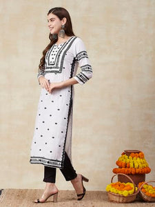 Anni Designer Women'S Cotton Blend Chikankari Embroidered Straight Kurta (Stho-White-Nrk_L_White_Large),White,L,Cotton Blend,Traditional,