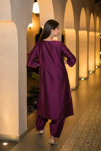 Gosriki Women'S Rayon Blend Straight Embroidered Kurta With Pant (Galiyara Wine-Gs_Xl_Wine_X-Large),Wine,,B0DK9PN7L7