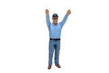 American Diorama Camera Crew Figure Ii Crew Holding Reflector For 1:24 Scale Models 77478