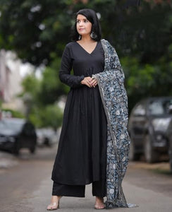 Alvami Women'S Viscose Solid Regular Kurta Set (Mausam_Black_01 Black 2Xl