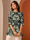 Libas Women'S Cotton Blend Printed Straight Kurtis (29733_Green