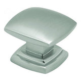 Hickory Hardware P3181SSOBH EuroContemporary Knob, 11/2 Inch Square, Satin Nickel