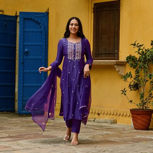 Anni Designer Women'S Cotton Blend Embroidered Straight Kurta With Pant & Dupatta (Kasturi Begani_3Xl_Blue_Xxx-Large),Blue,3XL,Cotton Blend,Regular,Dupatta