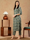 Gosriki Women'S Cotton Blend Straight Printed Kurta With Pant (Droom Green-Gs_Xxl_Green_Xx-Large),Green,2,B0CTCLTHB8