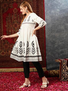Anni Designer Women'S Cotton Blend Anarkali Printed Kurta With Pant (Abhirami White_M_White_Medium),White,M,Cotton Blend,Anarkali,Kurta