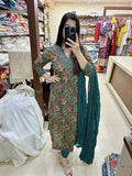 Anni Designer Women'S Cotton Blend Straight Printed Kurta With Pant & Dupatta (Shaniya Green_S_Green_Small),Green,S,Cotton Blend,Regular,