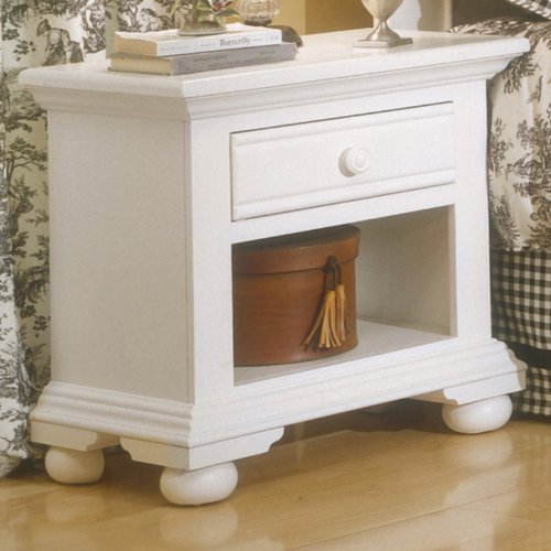 American Woodcrafters Cottage Traditions Small Nightstand
