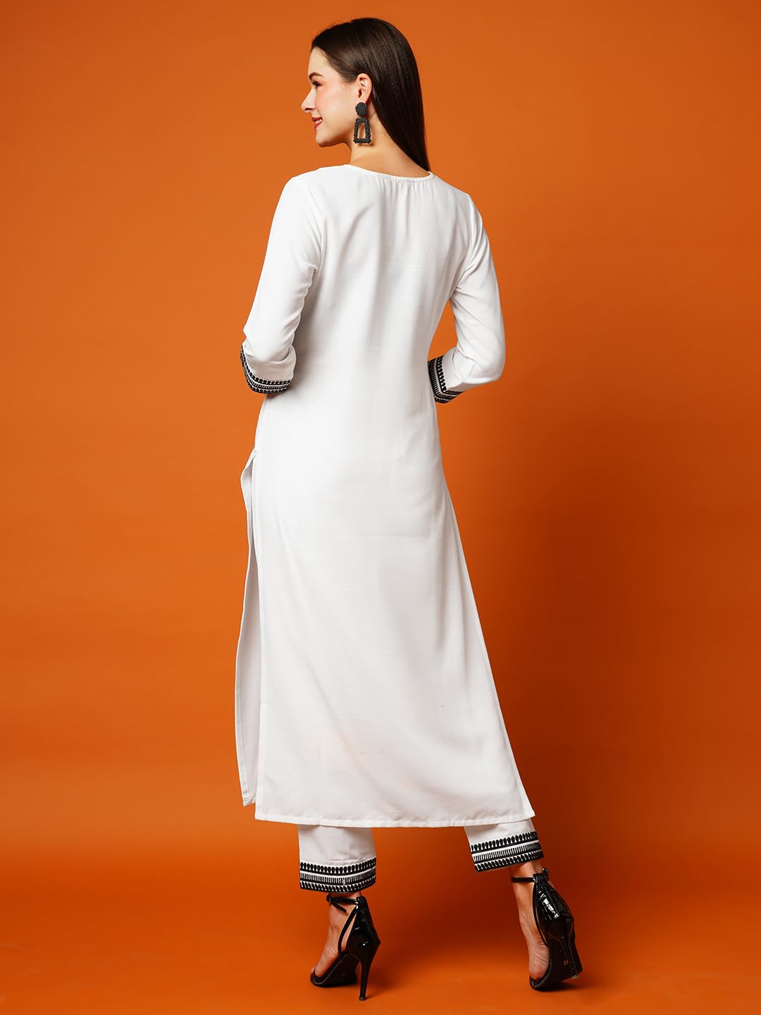 Anni Designer Women'S Cotton Blend Straight Embroidered Kurta With Pant (Dotd-White-Ng_Xxl_White_Xx-Large),White,2XL,Cotton Blend,Regular,Kurta