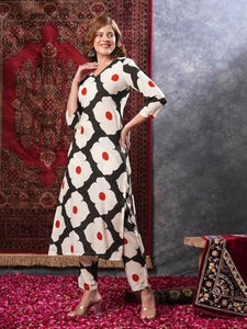 Gosriki Women'S Rayon Blend Straight Printed Kurta With Pant (Chunilal White-Vks03-Gs_Xxl_Black_Xx-Large),White,2,B0D9YV2F8P