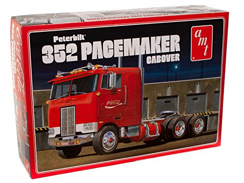 Amt Peterbuilt 352 Pacemaker Cabover (Coca Cola) 1:25 Scale Model Kit