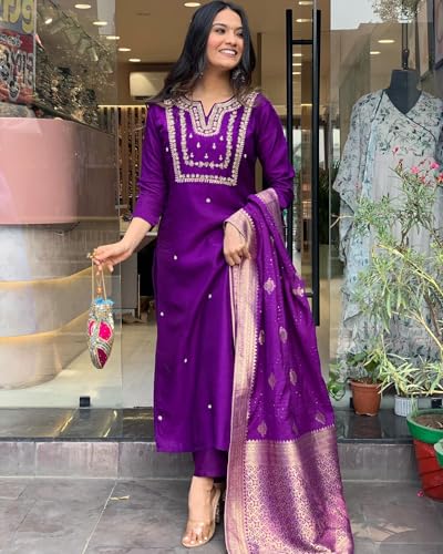 Anni Designer Women'S Cotton Blend Straight Embroidered Kurta With Pant & Dupatta (Manushi Begani_3Xl_Begani_Xxx-Large),Begani,3XL,Rayon Blend,Regular,