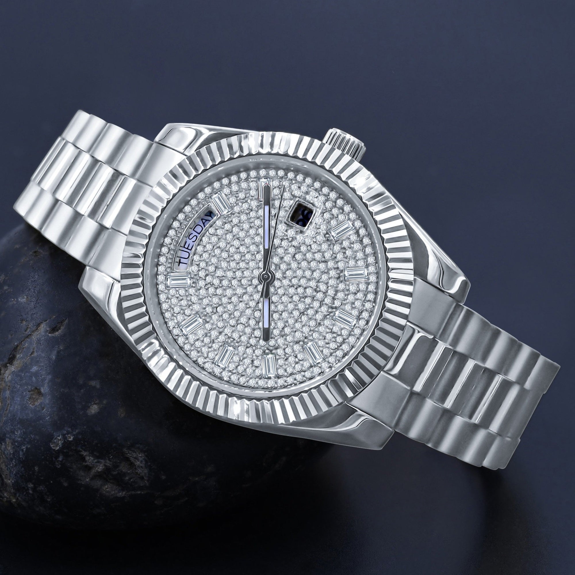 562851, Aristocratic Steel Automatic Cz Watch