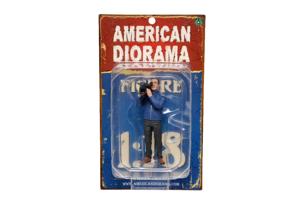 American Diorama 77427 Camera Crew Figure I Camera Man For 1:18 Scale Models