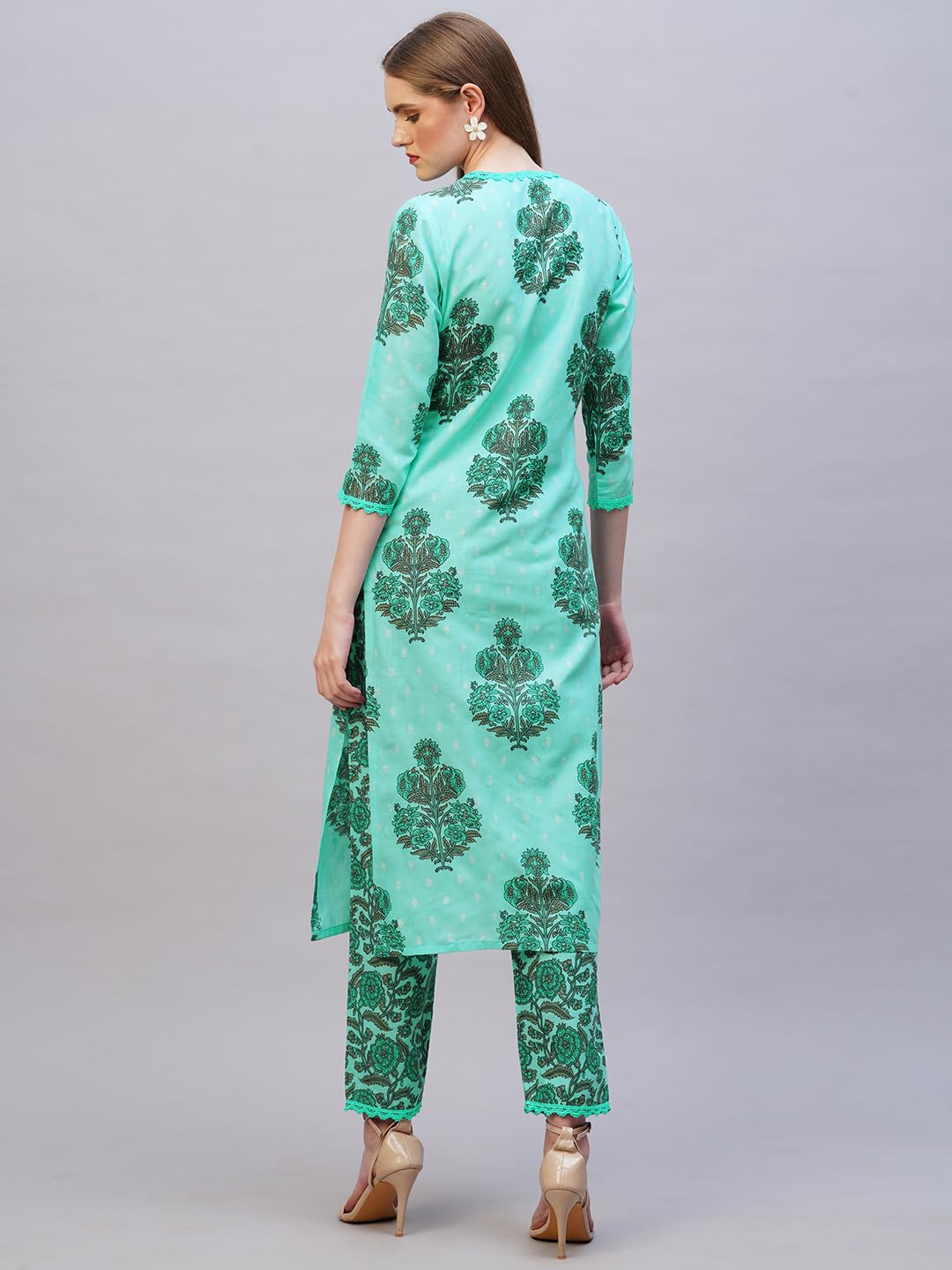 Gosriki Women'S Rayon Blend Straight Printed Kurta With Pant (Cheer Green-Nw-Gs_Xl_Green_X-Large),Green,,B0CYH3LWS1