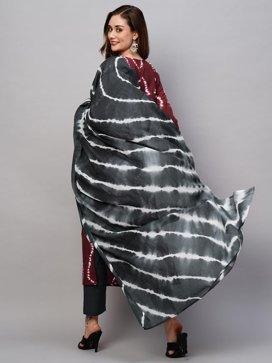 Anni Designer Women'S Cotton Blend Straight Printed Kurta With Pant & Dupatta (Mithila Maroon-Nw_M_Maroon_Medium),Maroon,M,Cotton Blend,Regular,Kurta, Pant & Dupatta