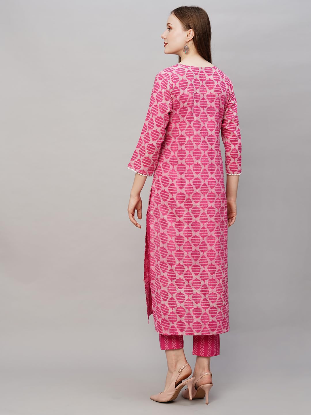 Gosriki Women'S Cotton Blend Printed Straight Kurta With Pant (Vanar-Pink-Gs_L_Pink_Large),Pink,,B0CD7SPX5T