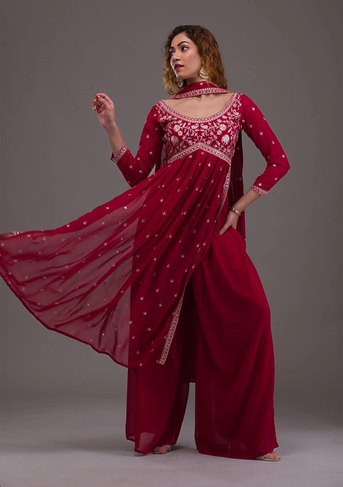 Xomantic Fashion Maroon Color Threadwork Georgette Readymade Salwar Suit (Small, Light Maroon)