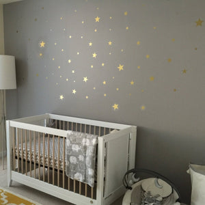 117Pcs Gold Stars Wall Decal Stars Pattern DIY Wall Stickers for Kids Rooms Home Decor