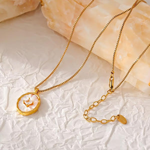 Gold Oval Pendant Necklace Natural Fritillary & Zircon Inlay 18K Gold Plated Copper Frame Titanium Steel Chain Adjustable (4