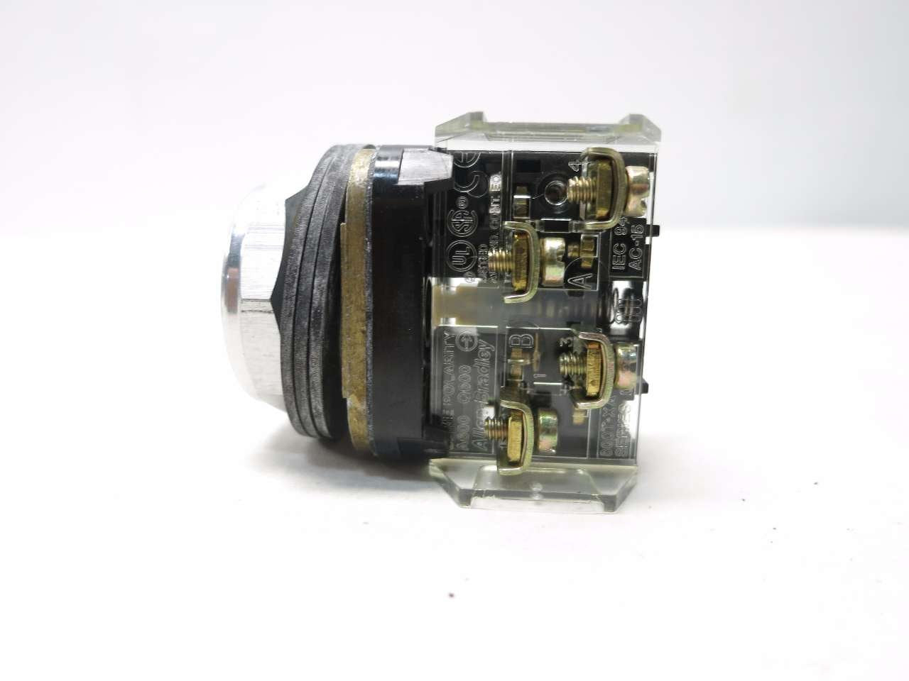Allen Bradley 800T-A2A Push Button